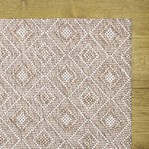 Custom Peak Luminous Beige, 100% Polypropylene Area Rug